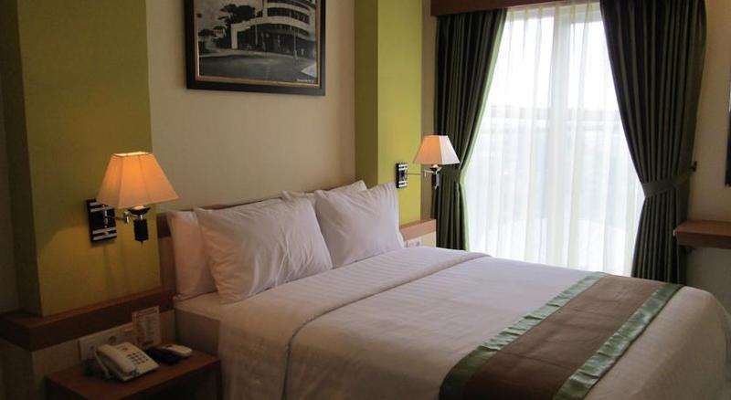 De Batara Hotel Bandung Exterior foto